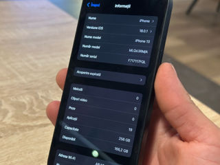 Vînd iPhone 13 stare ideală foto 2