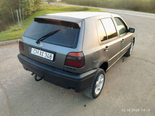 Volkswagen Golf foto 5