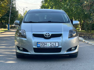 Toyota Auris foto 2