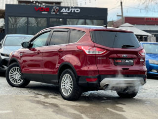 Ford Escape foto 5