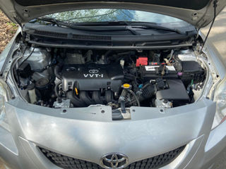 Toyota Yaris foto 5