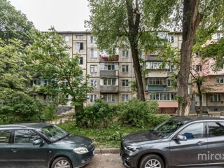 Apartament cu 2 camere, 47 m², Botanica, Chișinău foto 10