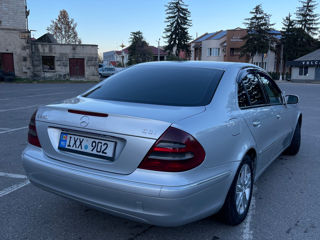 Mercedes E-Class foto 4