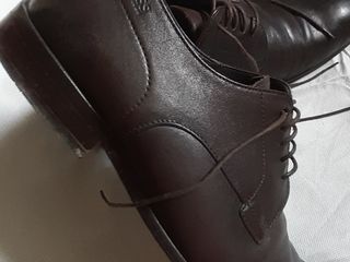 Vind pantofi Hugo Boss foto 1