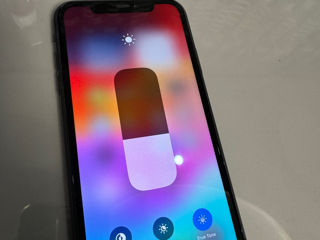 iPhone 11 64gb foto 2