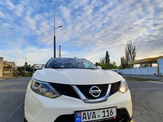 Nissan Qashqai foto 1