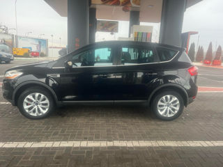 Ford Kuga foto 3