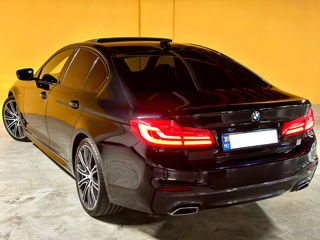 BMW 5 Series foto 4