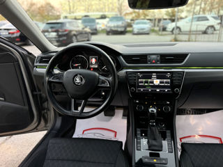 Skoda Superb foto 7