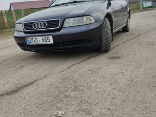 Audi A4 foto 4