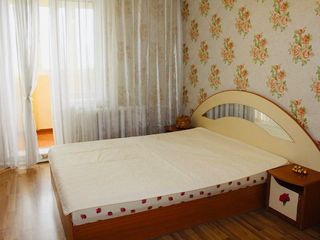 Apartament în sec. Rîșcani! 5 odai,110m2, 8/13! Euroreparatie!Mobilat Complet!!! foto 3