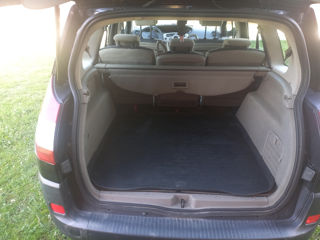 Renault Grand Scenic foto 9