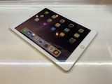 iPad Air 5 128GB WiFi + Cellular foto 3