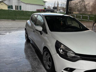 Renault Clio foto 2