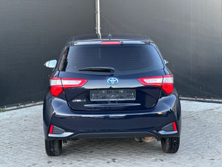 Toyota Yaris foto 4