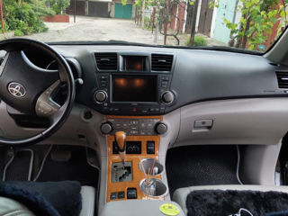 Toyota Highlander foto 6