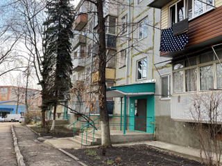Apartament cu 3 camere, 59 m², BAM, Bălți