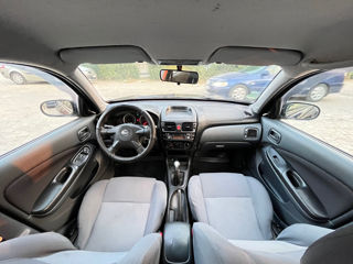 Nissan Almera foto 6