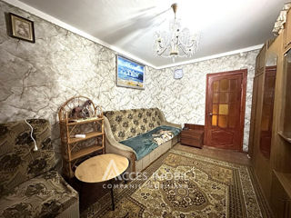 Apartament cu 3 camere, 60 m², Buiucani, Chișinău foto 3