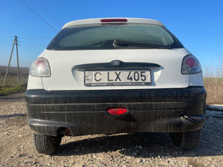 Peugeot 206 foto 6