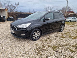 Ford Grand C-MAX