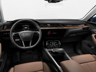 Audi e-tron foto 6