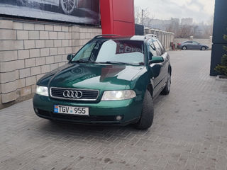 Audi A4 foto 4