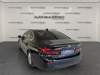 BMW 5 Series foto 2