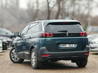 Peugeot 5008 foto 3