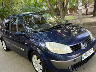 Renault Scenic foto 2