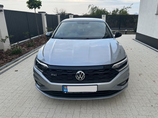 Volkswagen Jetta foto 2