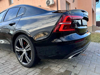 Volvo S60 foto 2