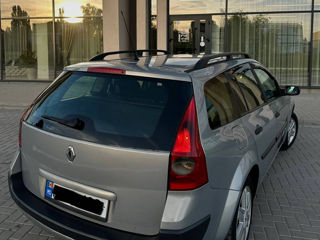 Renault Megane foto 3