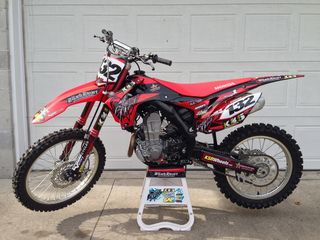 Honda CRF 450 foto 9