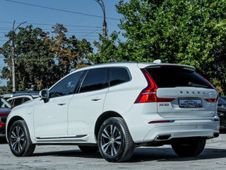 Volvo XC60 foto 2