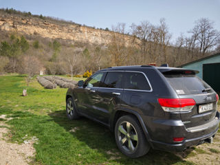 Jeep Grand Cherokee фото 4