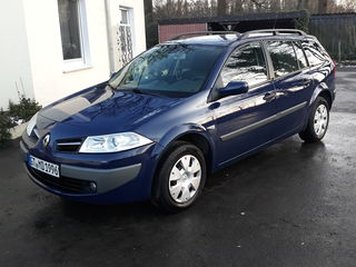 Renault Megane foto 1