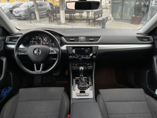 Skoda Superb foto 9