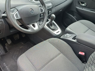 Renault Grand Scenic foto 6