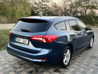 Ford Focus foto 4