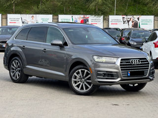 Audi Q7 foto 1