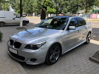 BMW 5 Series foto 7