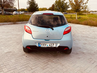 Mazda 2 foto 6