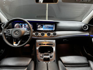 Mercedes E-Class foto 10