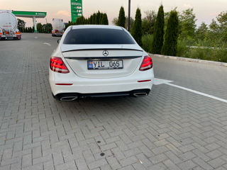 Mercedes E-Class foto 5