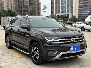 Volkswagen Atlas foto 1