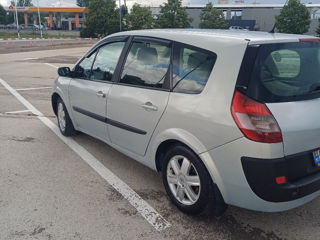 Renault Grand Scenic foto 6