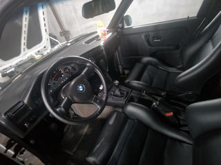 BMW 3 Series foto 3