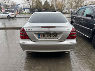 Mercedes E-Class foto 5