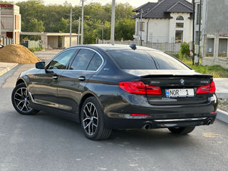 BMW 5 Series foto 6